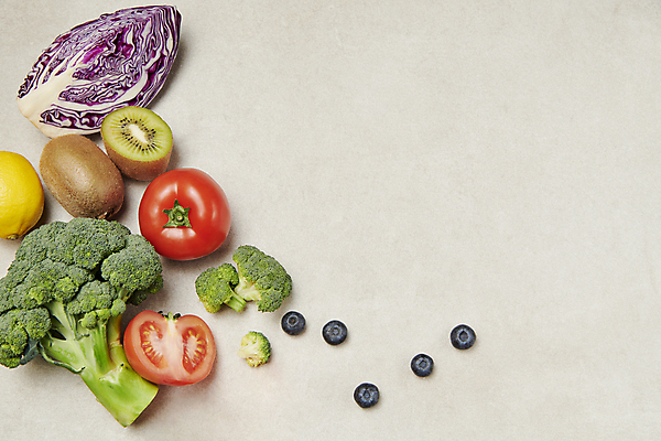 포토 JPG 스튜디오촬영 음식 토마토 실내 키위 사람없음 컬러풀 브로콜리 레몬 블루베리 컬러푸드 적채 적양배추 카피스페이스 국내포토 컬러 채소 과일 내부 공백 양배추 파일형식