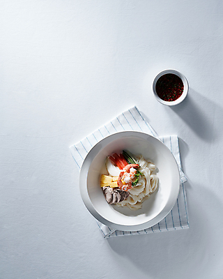 포토 JPG 그릇 다이어트 여름음식 사람없음 양념 시원함 국수 다이어트음식 냉국수 국내포토 식기 음식 건강 면류 파일형식 여름_계절