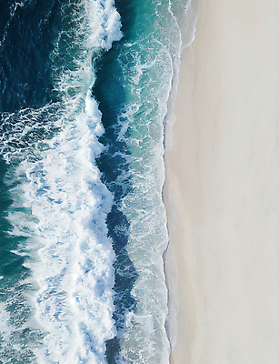 JPG 주간 편집이미지 파도 자연 해변 사람없음 야외 여름 하이앵글 모래사장 시원함 편집실사 AI포토 AI콘텐츠 자연요소 계절 바다 뷰포인트 CG 생태계 파일형식