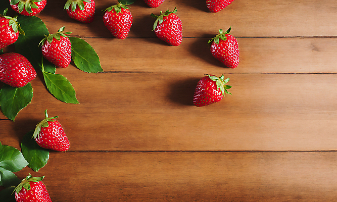 JPG 스튜디오촬영 편집이미지 잎 딸기 사람없음 나뭇결 카피스페이스 편집실사 AI포토 AI콘텐츠 식물 과일 실내 공백 CG 파일형식