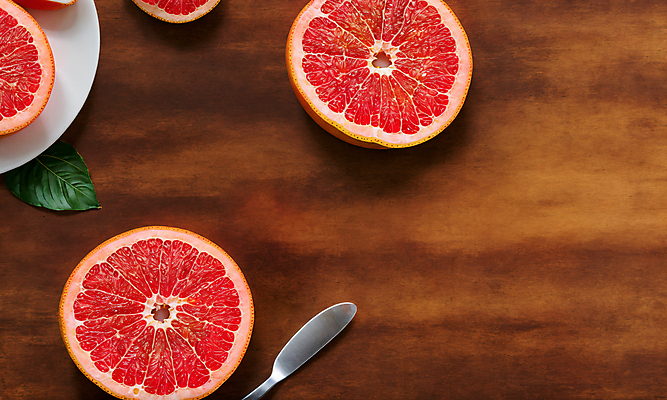 JPG 스튜디오촬영 편집이미지 잎 단면 사람없음 나뭇결 자몽 슬라이스 잼나이프 카피스페이스 편집실사 AI포토 AI콘텐츠 식물 과일 실내 공백 나이프 CG 파일형식