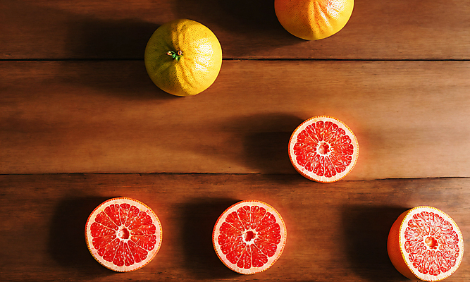 JPG 스튜디오촬영 편집이미지 단면 사람없음 나뭇결 자몽 카피스페이스 편집실사 AI포토 AI콘텐츠 과일 실내 공백 CG 파일형식