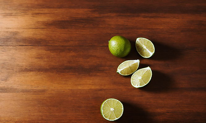 JPG 스튜디오촬영 편집이미지 단면 사람없음 나뭇결 슬라이스 라임 카피스페이스 편집실사 AI포토 AI콘텐츠 과일 실내 공백 CG 파일형식