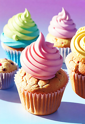 JPG 스튜디오촬영 편집이미지 빵 디저트 사람없음 컵케이크 크림 머핀 편집실사 AI포토 AI콘텐츠 음식 실내 케이크 CG 파일형식