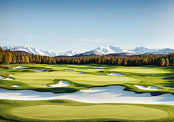 JPG 구름 편집이미지 단풍 골프장 필드 하늘 단풍나무 풍경 사람없음 초록색 햇빛 가을 벙커 디지털합성 설산 편집실사 AI포토 AI콘텐츠 자연요소 나무 계절 컬러 잎 골프 스포츠시설 산 태양 CG 파일형식