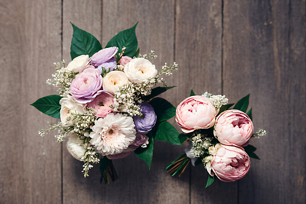 JPG 편집이미지 부케 실내 사람없음 라넌큘러스 생화 편집실사 AI포토 AI콘텐츠 꽃 꽃다발 내부 CG 파일형식