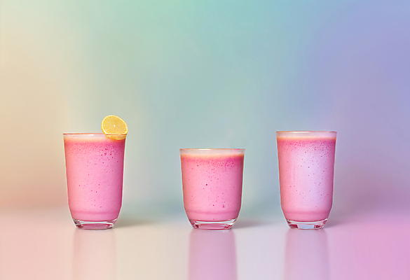 JPG 편집이미지 음료 분홍색 잔 실내 사람없음 레몬 스무디 편집실사 AI포토 AI콘텐츠 식기 컬러 과일 내부 CG 파일형식