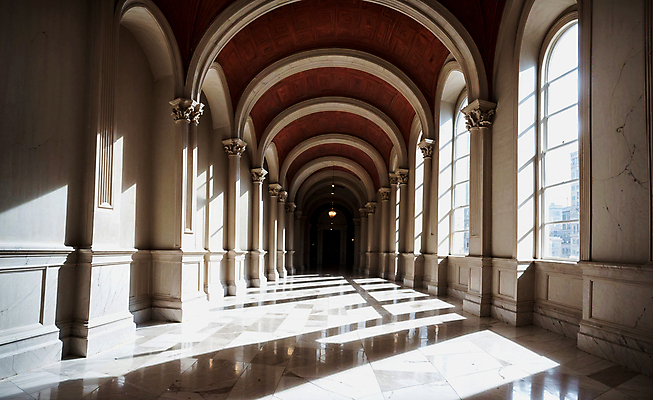 JPG 편집이미지 건축양식 창문 실내 사람없음 건물 빛 인테리어 공간 복도 디지털합성 로마네스크 로마네스크양식 편집소스 편집실사 AI포토 AI콘텐츠 건축물 디자인 건축 내부 CG 파일형식