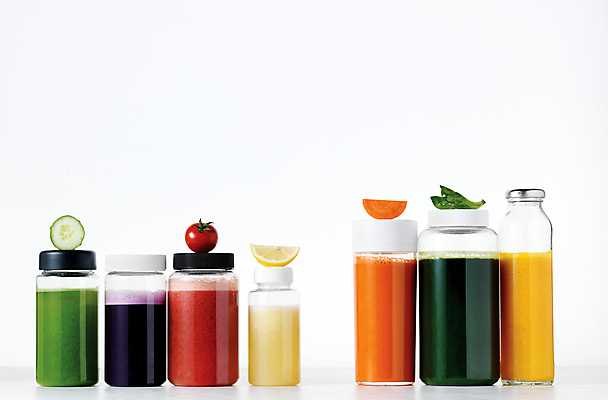 포토 JPG 스튜디오촬영 방울토마토 오이 건강 사람없음 당근 병 야채주스 레몬 일렬 시금치 건강식 국내포토 식기 음식 토마토 채소 과일 뿌리채소 실내 주스 파일형식