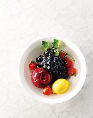 포토 JPG 스튜디오촬영 그릇 식재료 방울토마토 포도 사람없음 하이앵글 사과 레몬 담기 국내포토 식기 뷰포인트 토마토 과일 모션 실내 파일형식