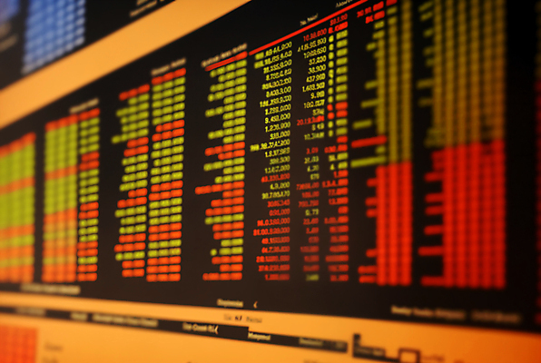 JPG 편집이미지 그래프 사람없음 금융 컬러풀 거래 증권 주식 전광판 주식거래 주식시장 증권시장 편집실사 AI포토 AI콘텐츠 컬러 경제 시장 CG 파일형식