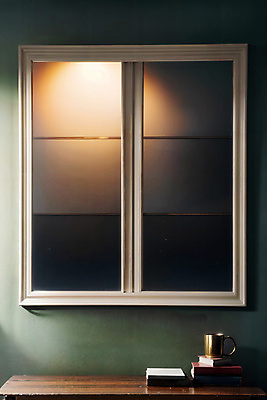 JPG 편집이미지 창문 실내 사람없음 책 컵 빛 디지털합성 나무탁자 편집소스 편집실사 AI포토 AI콘텐츠 식기 탁자 내부 CG 파일형식