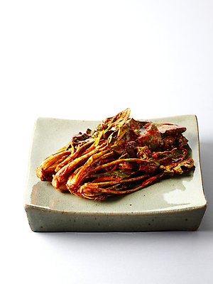 포토 JPG 접시 한식 음식 반찬 김치 사람없음 플레이팅 국내포토 식기 상차림 파일형식