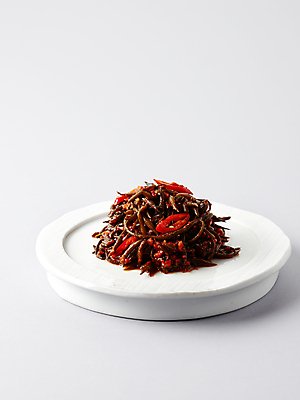 포토 JPG 접시 한식 음식 반찬 김치 사람없음 나물 플레이팅 국내포토 식기 채소 상차림 파일형식