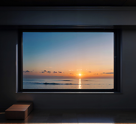 JPG 구름 편집이미지 바다 창문 하늘 프레임 풍경 사람없음 일출 사각형 일몰 디지털합성 편집소스 편집실사 AI포토 AI콘텐츠 자연요소 도형 노을 CG 파일형식