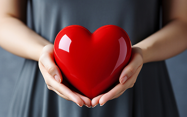 JPG 편집이미지 손 여자 사랑 한명 들기 상반신 성인 빨간색 검은색 하트 마음 디지털합성 성인여자한명만 편집소스 편집실사 AI인물포토 AI콘텐츠 모양 1 감정 컬러 모션 사람 신체부위 CG 여자한명만 성인여자만 파일형식 AI포토