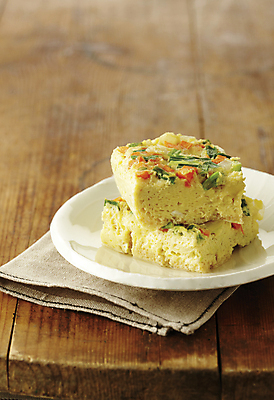 포토 JPG 접시 반찬 사람없음 쌓기 식사 계란요리 천 계란찜 나무탁자 플레이팅 국내포토 식기 음식 모션 탁자 요리 계란 직물 상차림 찜 파일형식