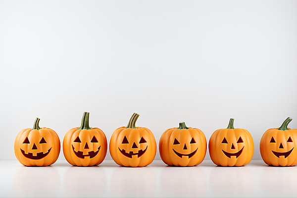 JPG 편집이미지 호박 미소 사람없음 주황색 할로윈 오브젝트 일렬 잭오랜턴 카피스페이스 편집실사 AI포토 AI콘텐츠 컬러 채소 표정 공백 CG 파일형식