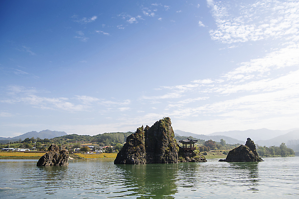 포토 JPG 구름 자연 하늘 풍경 사람없음 가을 힐링 도담삼봉 국내포토 자연요소 계절 관광지 생태계 단양 파일형식