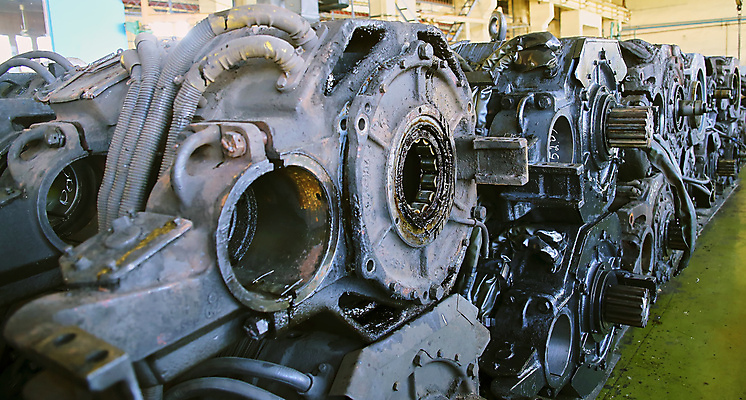 포토 JPG 해외이미지 산업 도로 선 여행 백그라운드 자동차 사람없음 건물 금속 검은색 힘 기계 기찻길 장비 기차 화물 도시 바퀴 작업실 역 수증기 철 창고 부식 마차 무거움 엔진 단상 추적 방법 선로 옛날 철강 해외202309 해외포토 건축물 길 육상교통 교통수단 컬러 교통시설 모션 재질 대중교통 운송업 무게 파일형식