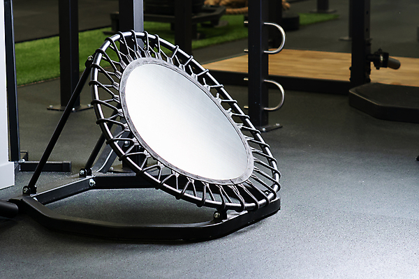 포토 JPG 해외이미지 라이프스타일 스포츠 컨셉 장난 공 놀이 아침 주택 건강 사람없음 야외 목재 여름 운동 약 기쁨 장비 악단 원형 놀이터 몸무게 인도인 갑판 스웨터 철 스위스 연습 클럽 체육관 체조 반항 뒤뜰 미니 철강 케틀벨 콜로라도 튕기기 해외202309 해외포토 주간 도형 외국인 나무 계절 감정 유럽 음악 상의 배_교통 재료 의학 모션 동양인 건물 생활 미국 파일형식