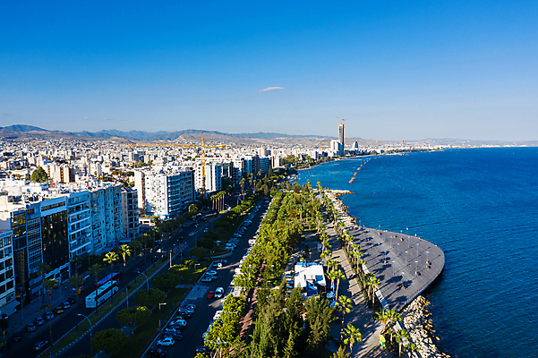 포토 JPG 해외이미지 나무 공원 유럽 파도 바다 여행 건축양식 조류 휴가 안테나 파노라마 사람없음 야외 건물 목재 물 파란색 햇빛 산책로 도시 보행자 그늘 지중해 장면 타운 스카이라인 항공촬영 랜드마크 해외202309 해외포토 자연요소 식물 동물 건축물 공공시설 건축 나라 길 뷰포인트 컬러 재료 통신 촬영기법 태양 파일형식