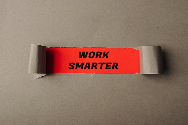 포토 JPG 해외이미지 직업 포스터 종이 길 문장 백그라운드 컨셉 일러스트 비즈니스 텍스트 성공 기술 사람없음 빨간색 사무실 회색 업무 신용카드 메시지 제조 계획 위험 방향 종업원 기회 격려 시스템 찢어짐 진행 개선 개발 경영 골 방법 조언 지능 효율 자극 해외202309 해외포토 문자 감정 컬러 모션 금융 작업 파일형식