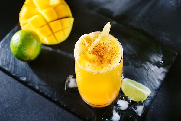 포토 JPG 해외이미지 라이프스타일 접시 음료 백그라운드 채소 과일 고추 디저트 선반 주택 사람없음 여름 식당 얼음 추위 신선 양념 조미료 달콤 상품 시원함 상쾌 매움 날것 소금 라임 망고 설정 스무디 할라피뇨 맛있는 해외202309 해외포토 자연요소 식기 계절 감정 음식 가구 건물 생활 상점 맛 열대과일 향미료 파일형식