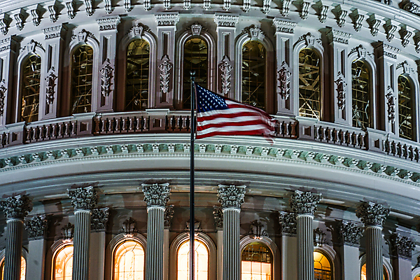 포토 JPG 해외이미지 해외 여행 북아메리카 사람없음 야외 건물 금융 경제 사무실 미국 방어 역사 성조기 야간 회의실 군용 국회 대통령 랜드마크 워싱턴 정치 해외202309 해외포토 자연요소 건축물 비즈니스 군대 아메리카 어류 국기 파일형식