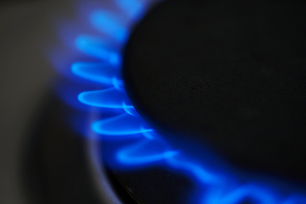 포토 JPG 해외이미지 백그라운드 비즈니스 불 주택 따뜻함 요리 사람없음 파란색 빛 환경 금속 주방 어둠 힘 기계 에너지 레인지 뜨거움 원형 액체 4 오븐 위험 가격 난로 버너 화석 연료 가스 내추럴 연소 화상 슬로모션 해외202309 해외포토 자연요소 도형 컬러 컨셉 재질 촬영기법 건물 숫자 가전제품 상처 난방기 파일형식