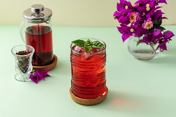 포토 JPG 해외이미지 열매 꽃 음료 음식 컬러 백그라운드 잎 과일 재료 자연 유리 딸기 건강 사람없음 목재 컵 빨간색 초록색 물 장미 주스 머그컵 추위 신선 칵테일 뜨거움 투명 액체 달콤 맛 아침식사 민트 허브 상쾌 유기농 내추럴 숙성 해외202309 해외포토 자연요소 나무 식물 식기 웰빙 감정 컨셉 재질 주류 식사 생태계 파일형식