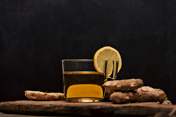 포토 JPG 해외이미지 음료 음식 조각 백그라운드 재료 유리 탁자 귤 건강 사람없음 목재 컵 약 신선 뜨거움 차 달콤 레몬 허브 향신료 유기농 아로마 뿌리 꿀 생강 내추럴 해외202309 해외포토 나무 식물 식기 웰빙 가구 채소 과일 의학 재질 맛 향미료 파일형식