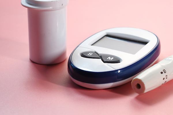 포토 JPG 해외이미지 사람없음 치료 알약 건강관리 환자 질병 측정 전자 문제 당뇨병 제어 포도당 해외202309 해외포토 의학 건강 관리 약 파일형식