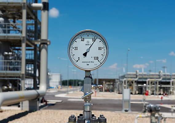 포토 JPG 해외이미지 산업 과학 부분 공장 사람없음 물 금속 힘 기계 장비 에너지 과학기술 기구 업무 바 엔지니어 기름 휘발유 지시 측정 서비스 수도꼭지 시설 순환 파이프 연료 가스 시스템 튜브 공학 계량기 게이지 설치 압력 제어 철강 파이프라인 화학물질 유체 해외202309 해외포토 자연요소 교육 음식 공업 모션 재질 기술 작업 화학 기술자 석유 파이프_관 파일형식