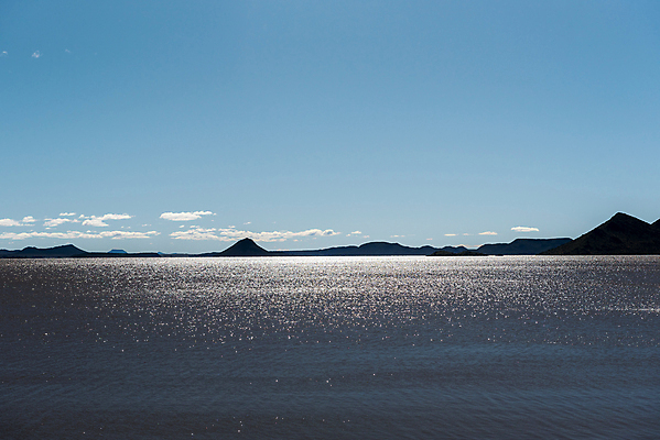 포토 JPG 해외이미지 실루엣 호수 여행 아프리카 자연 아침 풍경 사람없음 물 여름 강 햇빛 반사 맑음 안개 시골 보호 큼 홍수 언덕 남아프리카 해외202309 해외포토 주간 자연요소 계절 나라 컨셉 날씨 촬영기법 태양 크기 자연재해 생태계 파일형식