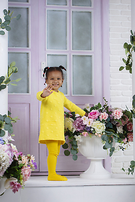 포토 JPG 해외이미지 1 라이프스타일 딸 행복 얼굴 어린이 꽃다발 흑인 컨셉 주택 한명 미소 사람 뷰티 문 보라색 표현 아기 달콤 작음 해외202309 해외포토 서양인 꽃 감정 컬러 가족 표정 건물 생활 신체부위 맛 크기 파일형식