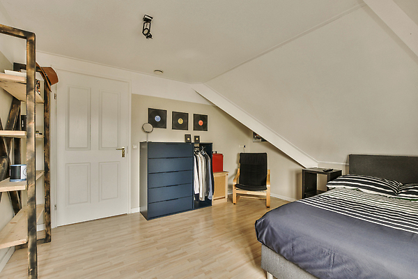 포토 JPG 해외이미지 의자 탁자 선반 사람없음 인테리어 문 공간 거울 방 침대 옷걸이 서랍장 해외202309 해외포토 디자인 가구 파일형식