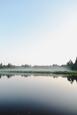 포토 JPG 해외이미지 구름 호수 바다 컬러 여행 패턴 자연 하늘 표면 바람 날씨 풍경 사람없음 야외 물 여름 파란색 강 반사 평화 우주 환경 어둠 일몰 캠핑 전원 만 분위기 저녁 숲 그림 질감 내추럴 수평선 해외202309 해외포토 자연요소 계절 컨셉 무늬 레저 노을 전기에너지 야간 생태계 파일형식