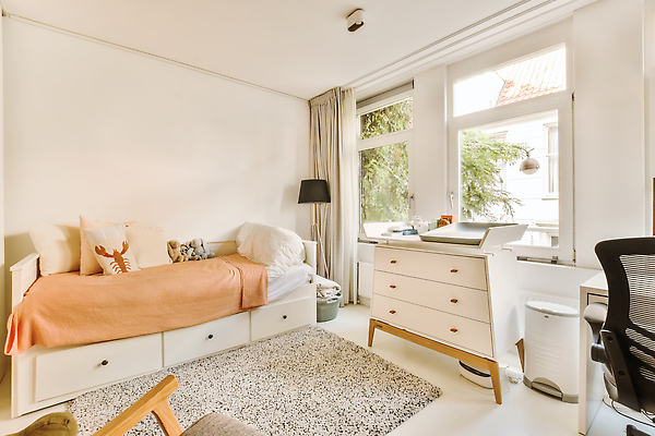 포토 JPG 해외이미지 가구 쿠션 의자 창문 전등 선반 실내 사람없음 내부 인테리어 카펫 침실 방 쓰레기통 침대 책상 리빙 해외202309 해외포토 디자인 생활용품 조명 파일형식