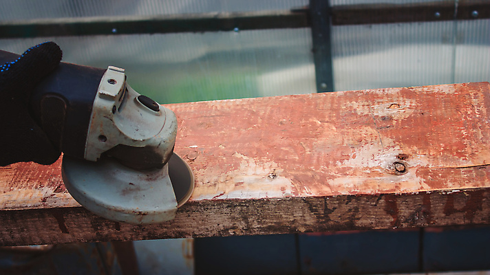 포토 JPG 해외이미지 직업 손 남자 산업 가구 비즈니스 표면 노동자 주택 기술 사람 사람없음 목재 힘 기계 장비 기구 공구 업무 작업 수리 제조 널 매끈함 목수 목공예 그라인더 광택 공예가 수목 재주꾼 조작 핸드메이드 해외202309 해외포토 나무 생활용품 재료 건물 신체부위 도구 감각 공예 커피용품 파일형식