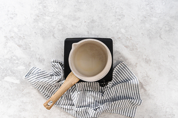 포토 JPG 해외이미지 음식 디저트 사탕 요리 사람없음 목재 주방 달콤 계산대 캐비닛 준비 만들기 머리위 시럽 레시피 음식준비 플랫레이 해외202309 해외포토 나무 재료 모션 플랫 맛 사물함 파일형식