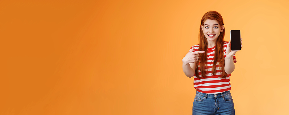 포토 JPG 해외이미지 모델 학생 헤어스타일 여자 행복 감정 백그라운드 인터넷 오렌지 모바일 한명 미소 사람 성인 빨간색 스마트폰 핸드폰 청춘 뷰티 스크린 흰색 자신감 메시지 어플리케이션 와이파이 긍정 생강 빨간머리 스타일 셀룰러 해외202309 해외포토 1 컬러 컨셉 채소 과일 표정 전자제품 스마트기기 무선인터넷 파일형식
