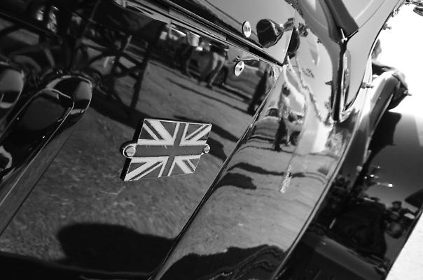 포토 JPG 해외이미지 디자인 영어 외관 유럽 산업 도로 여행 스티커 부분 교통시설 자동차 추상 영국 잉글랜드 사람없음 옆모습 파란색 문 거울 운전 수확 깃발 클래식 닫기 심볼 묘사 복고 배지 잭 애국심 옛날 왕국 자동 전국 해외202309 해외포토 문자 나라 길 육상교통 뷰포인트 컬러 교통 컨셉 무늬 농업 모션 시설 파일형식