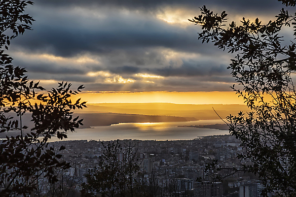 포토 JPG 해외이미지 구름 여행 백그라운드 오렌지 건축양식 벽지 하늘 아침 불꽃 주택 프레임 안테나 풍경 사람없음 야외 건물 빛 도시풍경 컬러풀 세계 햇빛 태양 뷰티 일출 황혼 일몰 놀람 새벽 도시 도심 저녁 장면 지역 타운 스카이라인 내추럴 불가리아 수평선 해외202309 해외포토 주간 자연요소 건축물 건축 감정 컬러 과일 통신 불 표정 노을 야간 파일형식 남유럽