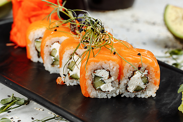 포토 JPG 해외이미지 전통 접시 아시아 음식 다이어트 오렌지 밥 오이 치즈 새우 건강 어류 요리 동양인 사람없음 빨간색 세트 식당 일본 검은색 식사 저녁식사 초밥 흰색 신선 해조류 두루마리 고추냉이 참치 먹기 해산물 메뉴 날것 롤 캘리포니아 연어 모음 아보카도 고립 대두 맛있는 해외202309 해외포토 식기 나라 컬러 채소 과일 모션 유제품 갑각류 인종 한글 상점 미국 수중동물 양념 해양식물 일본음식 파일형식