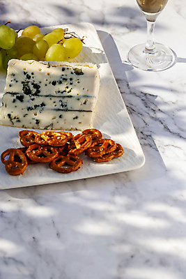 포토 JPG 해외이미지 접시 음식 컬러 백그라운드 과일 탁자 포도 휴가 디저트 치즈 서브 그림자 사람없음 야외 초록색 빛 세트 컬러풀 햇빛 태양 파티 주방 와인 정원 다이어리 맑음 프랑스 흰색 바 혼합 메뉴 준비 유기농 대리석 내추럴 프랑스어 해외202309 해외포토 자연요소 문자 식기 웰빙 유럽 가구 재료 날씨 유제품 주류 이벤트 사무용품 파일형식