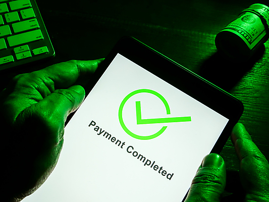 포토 JPG 해외이미지 컨셉 비즈니스 성공 사람없음 초록색 금융 어플리케이션 구매 확인 서비스 상업 신분 결제 소매 온라인 승인 해외202309 해외포토 컬러 경제 쇼핑 파일형식