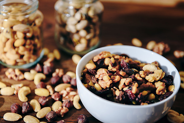 포토 JPG 해외이미지 계절 음식 다이어트 과일 재료 건조 건강 종류 요리 사람없음 여러개 에너지 견과류 시골 항아리 사발 선택 혼합 굽기 삼베 에코 유기농 날것 땅콩 호두 아몬드 칼로리 건강식 개암나무 단백질 섞기 식용 채식주의자 캐슈넛 피스타치오 개암 카피스페이스 해외202309 해외포토 나무 웰빙 열매 다수 컨셉 환경 공백 도자기 사기그릇 구이 채식 영양소 파일형식 천_직물