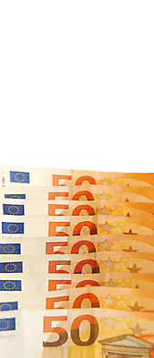 포토 JPG 해외이미지 유럽 종이 백그라운드 컨셉 지폐 돈 비즈니스 성공 사람없음 금융 경제 쇼핑 숫자 세일 쪽지 저축 유로 흰색 변화 시장 재산 구매 가격 심볼 오브젝트 투자 상업 결제 이익 가치 계산서 고립 수입 카피스페이스 해외202309 해외포토 문자 나라 컬러 공백 파일형식