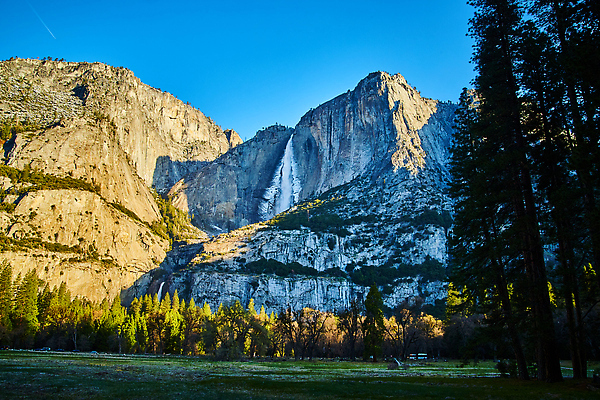포토 JPG 해외이미지 나무 공원 여행 자연 하늘 산 국립공원 사람없음 야외 초록색 물 계곡 새벽 절벽 폭포 하이킹 회색 숲 언덕 빙하 알프스 요세미티국립공원 전국 절정 해외202309 해외포토 자연요소 식물 공공시설 유럽 컬러 레저 생태계 캘리포니아 파일형식